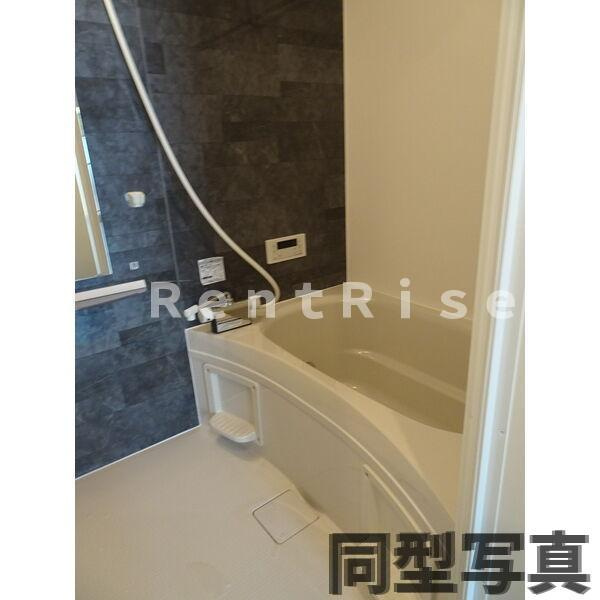 LECOCON稲沢Ⅳの浴室