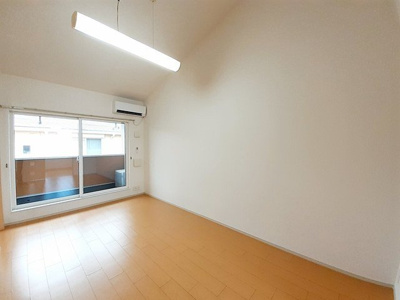 【居間・リビング】 | クリスタルＡ