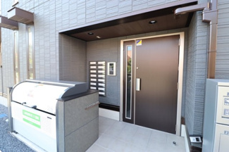 【エントランス】 | エントランス