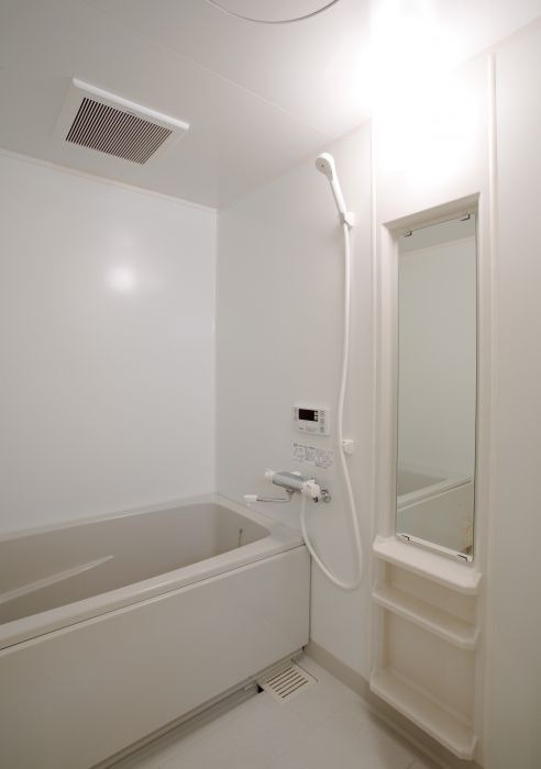 アンジェロハウス西新の浴室