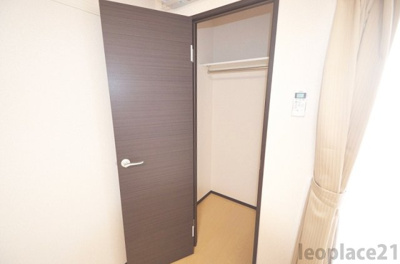 【収納】 | クレイノ畑山Ⅱ | 便利なウォークインクローゼット！