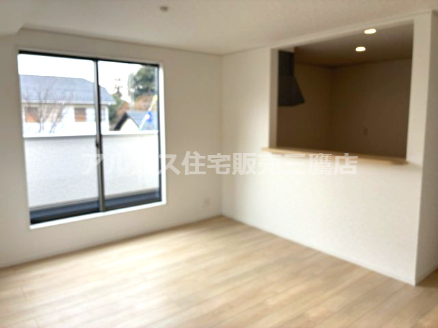 新座市大和田５丁目 武蔵野線 新座駅 新築戸建の居間・リビング