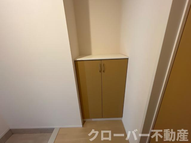 サンプレスの玄関|靴箱