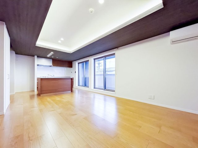 プレミアス城西の居間・リビング