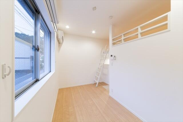 川崎市多摩区菅仙谷１丁目のアパートの洋室|エアコン　フローリング