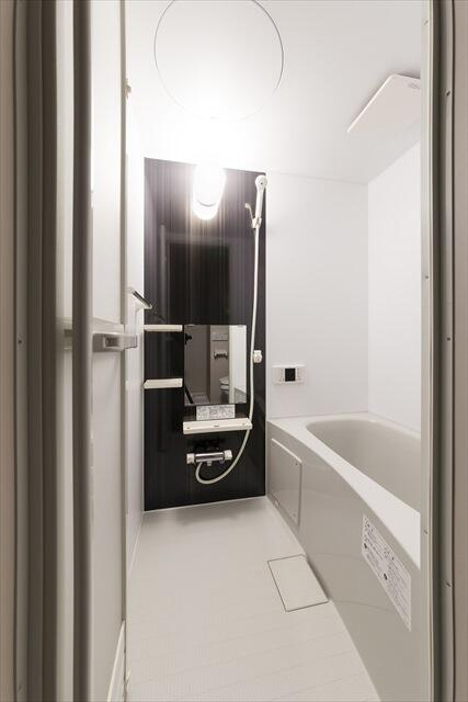 川崎市多摩区菅仙谷１丁目のアパートの浴室