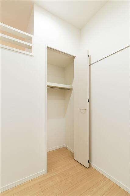 川崎市多摩区菅仙谷１丁目のアパートの収納