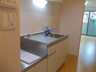 【キッチン】 | フィレール　デュ　トラジャⅤ | キッチンでお料理をお楽しみください