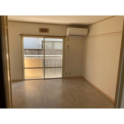 【居間・リビング】 | ハイツアデリータ