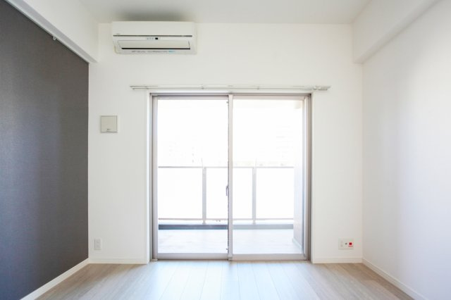 サヴォイ ラ・サブリエール　12階の居間・リビング|初期費用分割可能です。別号室のものです。現状優先になります。
フローリング色：ライトベージュ