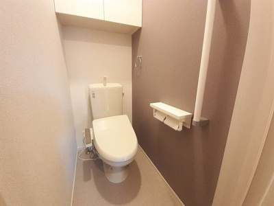 【トイレ】 | リヴィエール・デュアルＢ | 落ち着いた色調のトイレです