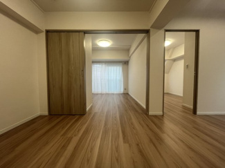 【洋室】 | ライオンズマンション中野弥生町 | 明るい洋室です