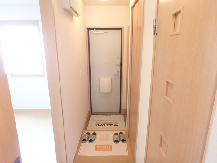 Horinouchi･パーク･フィールド　Ｅの玄関