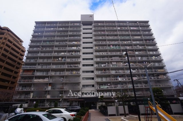 【外観】 | 八戸ノ里第3ガーデンハイツA棟 | 室内水廻り設備一新！全面リフォーム済み☆全室エアコン設置可能♪TVモニターホン・バス追炊機能・浴室乾燥機完備☆大手分譲ビッグコミュニティマンションです☆