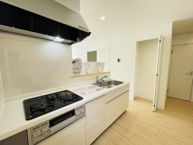 【キッチン】 | 熊谷市赤城町第3　クレイドルガーデン　新築戸建　全2棟　2号棟