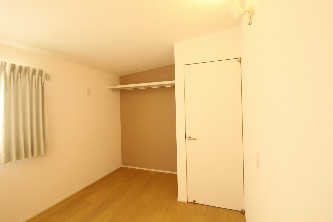 南国市篠原　新築戸建の洋室|2Ｆ　北東の部屋　5.5帖