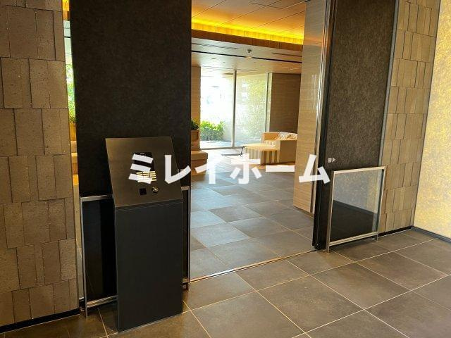 ラティエラ大鳥居のロビー