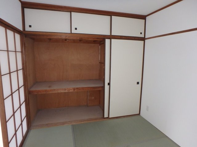 日生住吉コープの収納