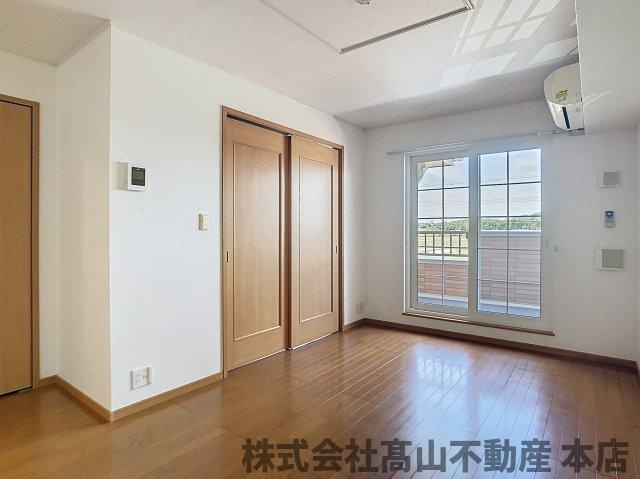 ウイング宗像Ｂの居間・リビング