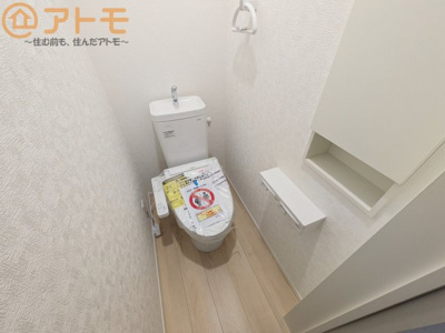 【トイレ】 | 葵区古庄第4　新築戸建　5号棟 | 年代を問わず使いやすい洗浄機能付きのトイレ♪肌への負担をも減らせるのでお子様の敏感なお肌も安心！