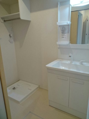 【洗面所】 | Ｇａｒｄｅｎ日永西Ⅱ