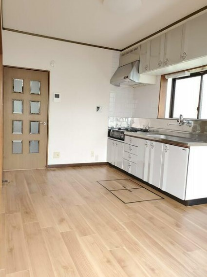 川崎市多摩区中野島１丁目のテラスのキッチン