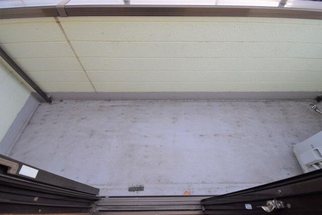 川崎市多摩区中野島１丁目のテラスのバルコニー