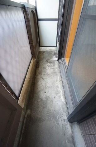 川崎市多摩区宿河原７丁目の賃貸マンションのバルコニー