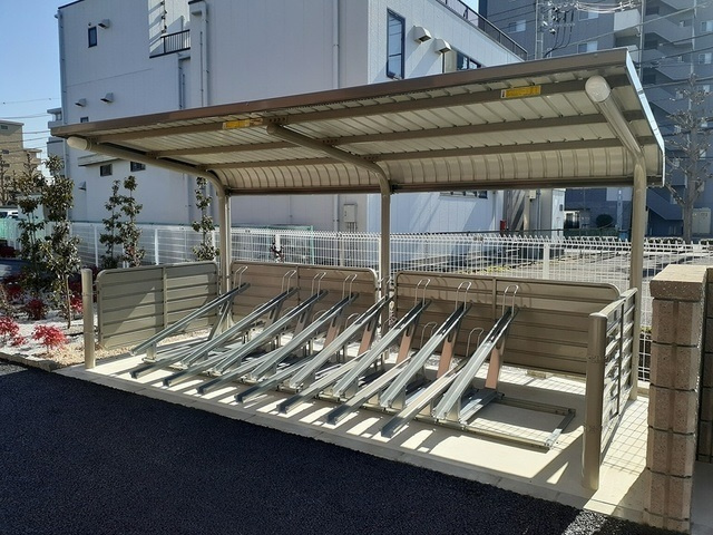 ☆屋根付き駐輪場☆