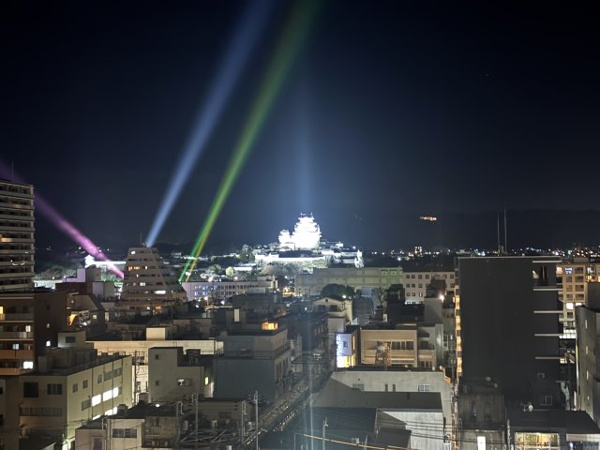 【展望】 | 【物件からの眺望】きらびやかな夜景を毎日お楽しみいただけます◎