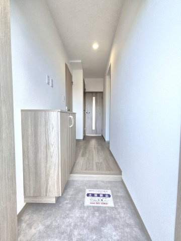 谷原ハイツ　西武池袋線　石神井公園の玄関