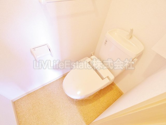 ポム・ド・テールグランＢのトイレ