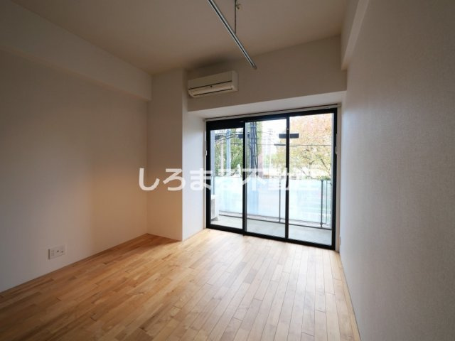 ＷＩＳＴＥＲＩＡ　　ＧＡＲＤＥＮの居間・リビング