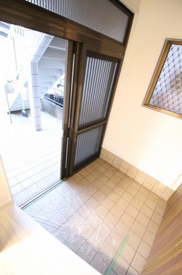【玄関】 | ハイツ伊藤