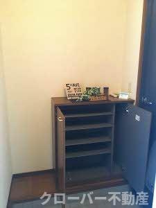 サンモール・メゾンの玄関