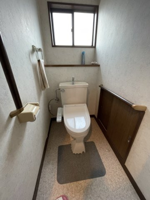 【トイレ】 | 山形市大字松原　中古戸建 | 2F