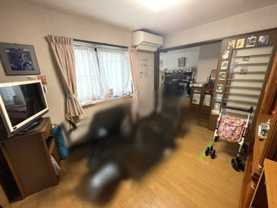 【居間・リビング】 | 山形市大字松原　中古戸建