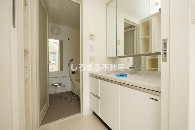 クロスレジデンス大阪新町のキッチン