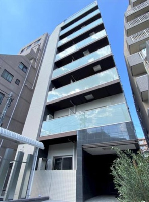 【外観】 | シャルム・Y・M | 鉄筋コンクリート造のがっちりとした建物。