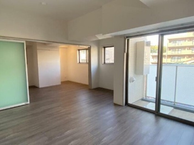 【居間・リビング】 | シャルム・Y・M | 11.6帖のきれいなLDK。