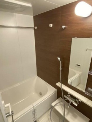 【浴室】 | シャルム・Y・M | 追い焚き機能、浴室乾燥機付きバス。