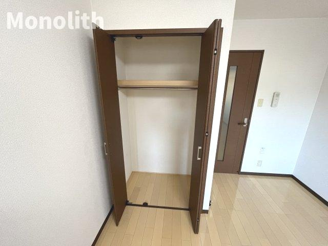 フジパレスグランマルシェBの収納