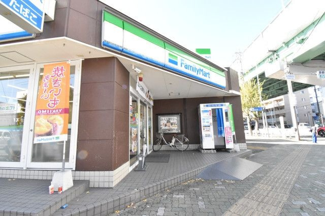 Ｃｈｅｒｉｍ並木の周辺