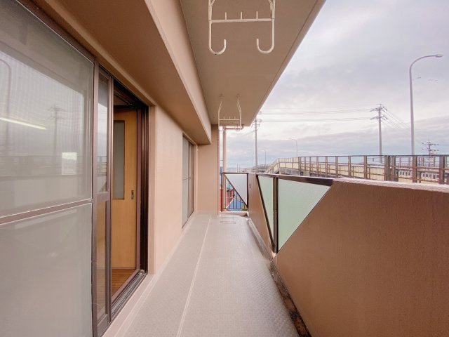 常滑市大野町2丁目　ボナール大野のバルコニー