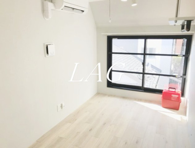 【居間・リビング】 | すすむテラス金町 | 洋室のお部屋です。