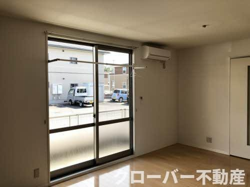 シャーメゾンS C棟の居間・リビング