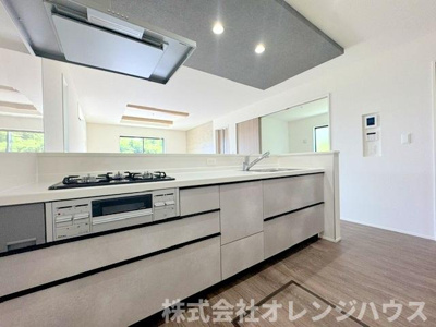 【キッチン】 | 厚木市愛名　新築分譲住宅　全2棟 | 写真撮影【2026.8】