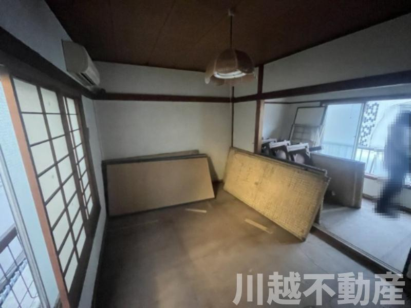 駅徒歩１分、利便性に優れた物件の和室|２階６帖和室（座敷）