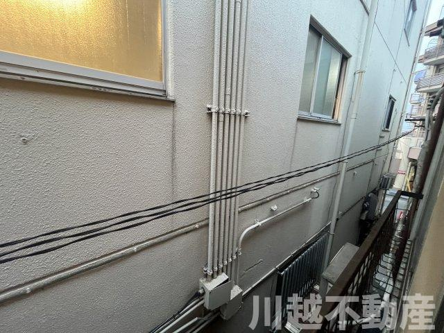 駅徒歩１分、利便性に優れた物件の展望|２階６帖和室からの眺望