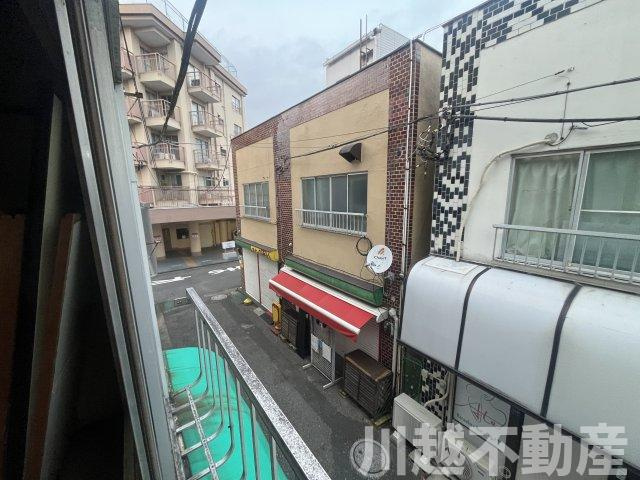 駅徒歩１分、利便性に優れた物件の展望|２階４畳和室からの眺望